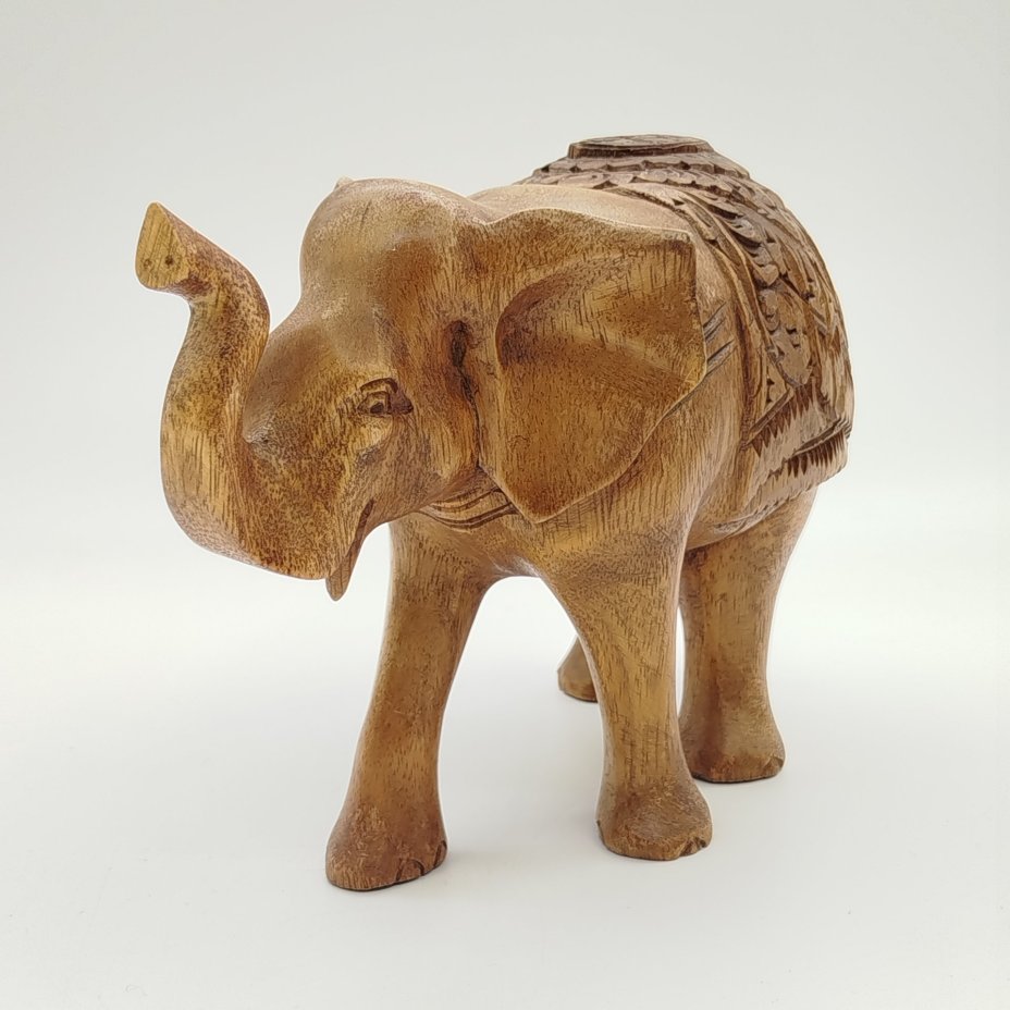 Статуэтка "Слон в попоне"