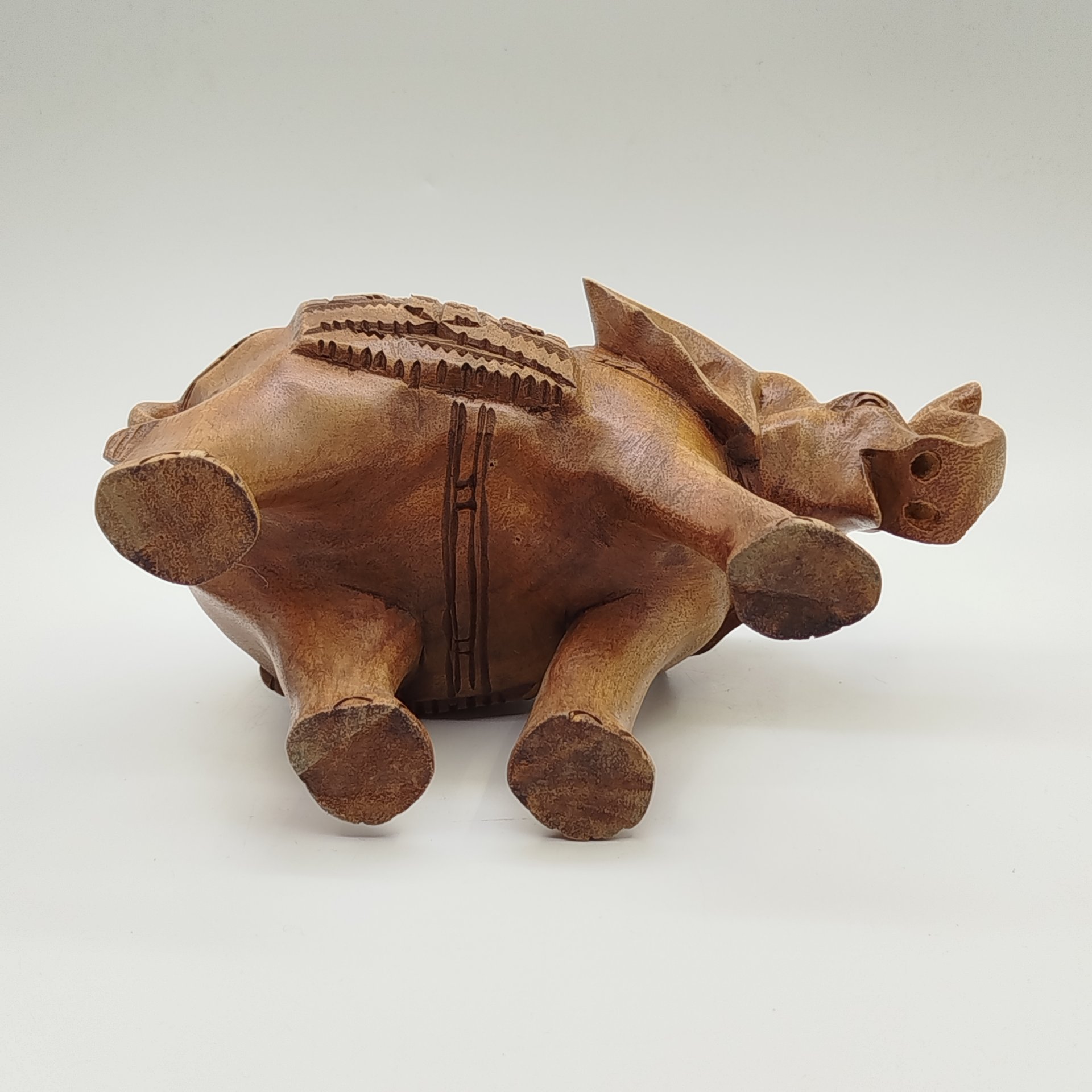 Статуэтка "Слон в попоне", дерево, резьба, Азия, 1980-2000 гг.