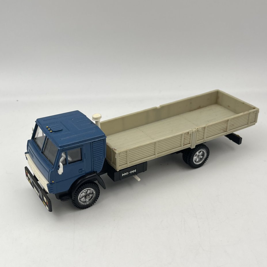 Модель автомобиля "КАМАЗ-5225", металл, пластмасса, СССР, 1980-1990 гг.