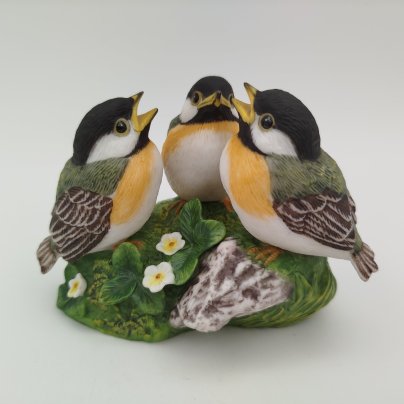 Статуэтка "Птенцы" ("Птицы"), художник Peter Banett, Franklin Porcelain