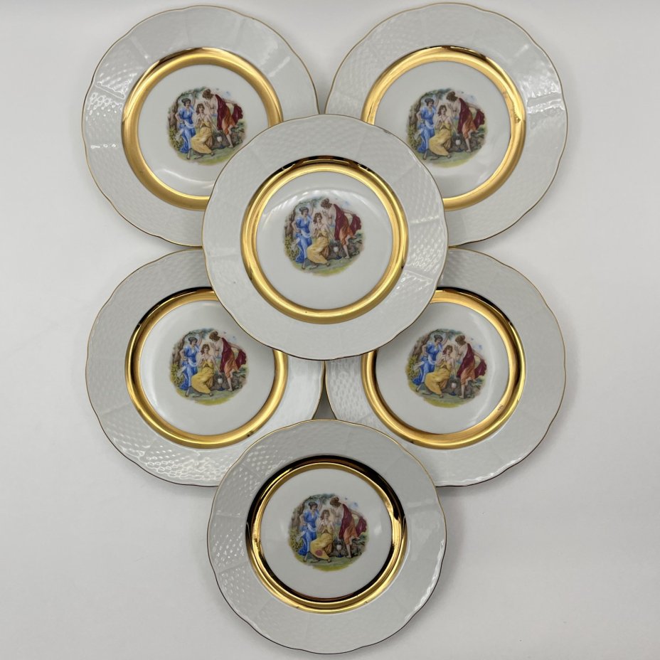 Набор десертных (пирожковых) тарелок "Мадонна" на 6 персон, фарфор, деколь, золочение, Thun (Тун), Чехословакия, 1970-1990 гг.
