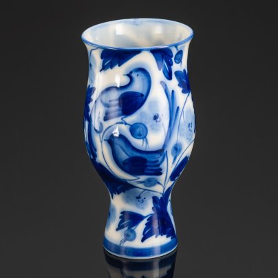 Ваза "Трясогузки", форма "Цветок", автор рисунка В.М. Городецкий, фарфор, роспись, Ленинградский фарфоровый завод (ЛФЗ), СССР, 1960-1980 гг.