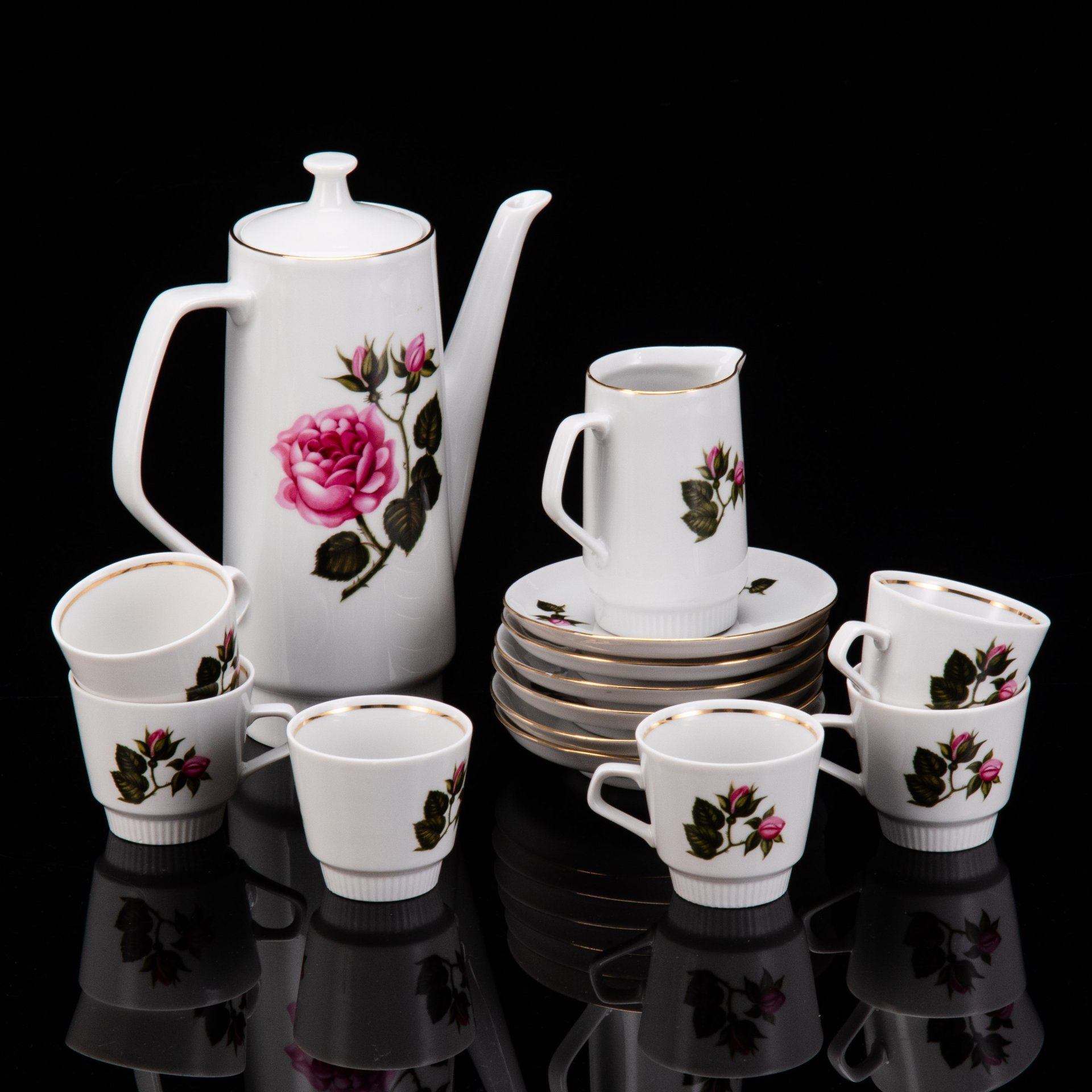 Сервиз кофейный с декором в виде роз на 6 персон (14 предметов), фарфор, деколь, золочение, Colditz (Кольдиц), ГДР, 1960-1990 гг.