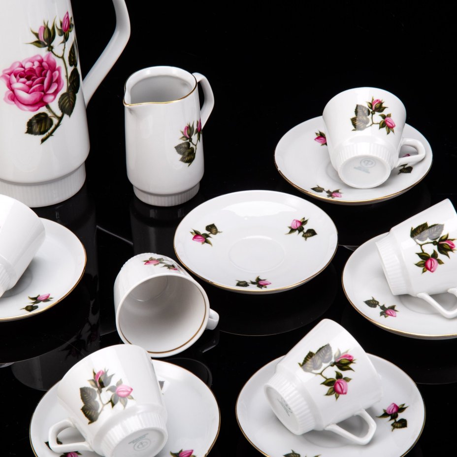 Сервиз кофейный с декором в виде роз на 6 персон (14 предметов), фарфор, деколь, золочение, Colditz (Кольдиц), ГДР, 1960-1990 гг.