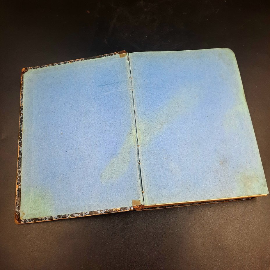 Книга "Друг хозяйки. Хозяйственные запасы, советы и домоводство", том II