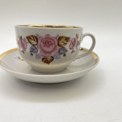 Чайная пара с цветочным декором, фарфор, деколь, золочение, Дулевский фарфоровый завод (Дулёво), СССР, 1970-1990 гг.