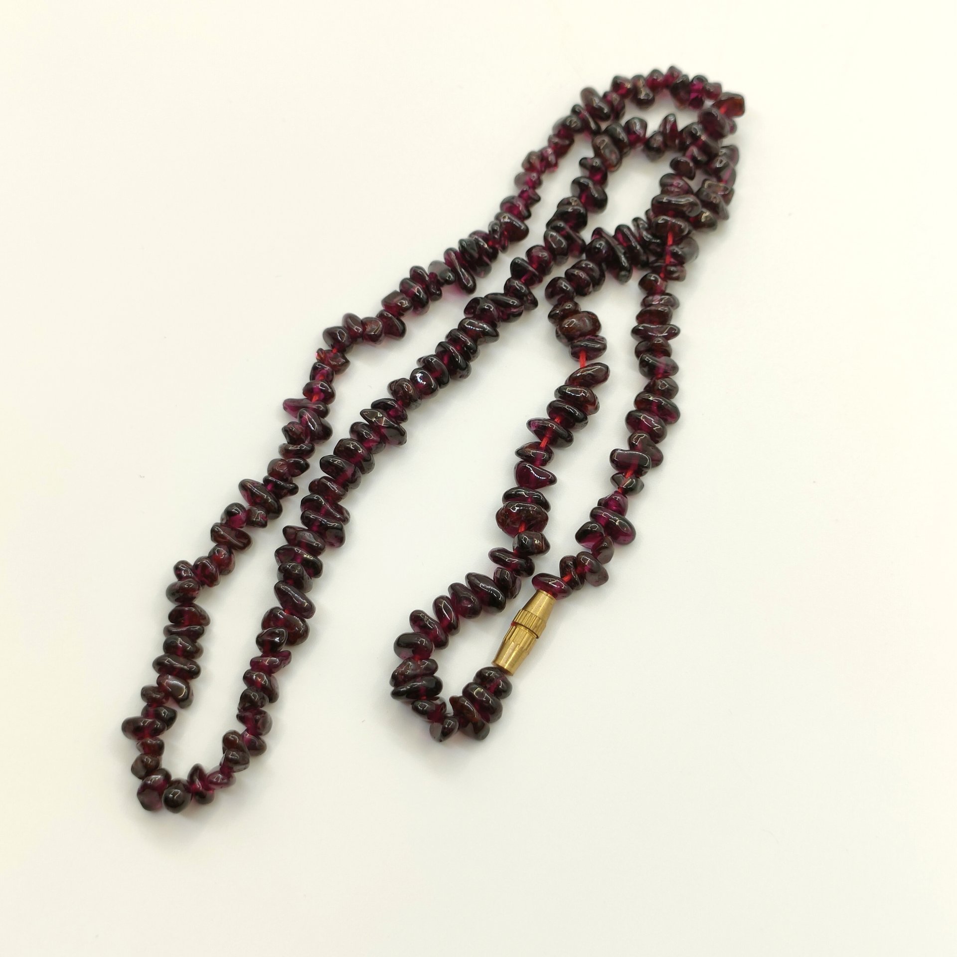 Бусы из камней различной формы винного оттенка, металл, гранат, СССР, 1970-1990 гг.