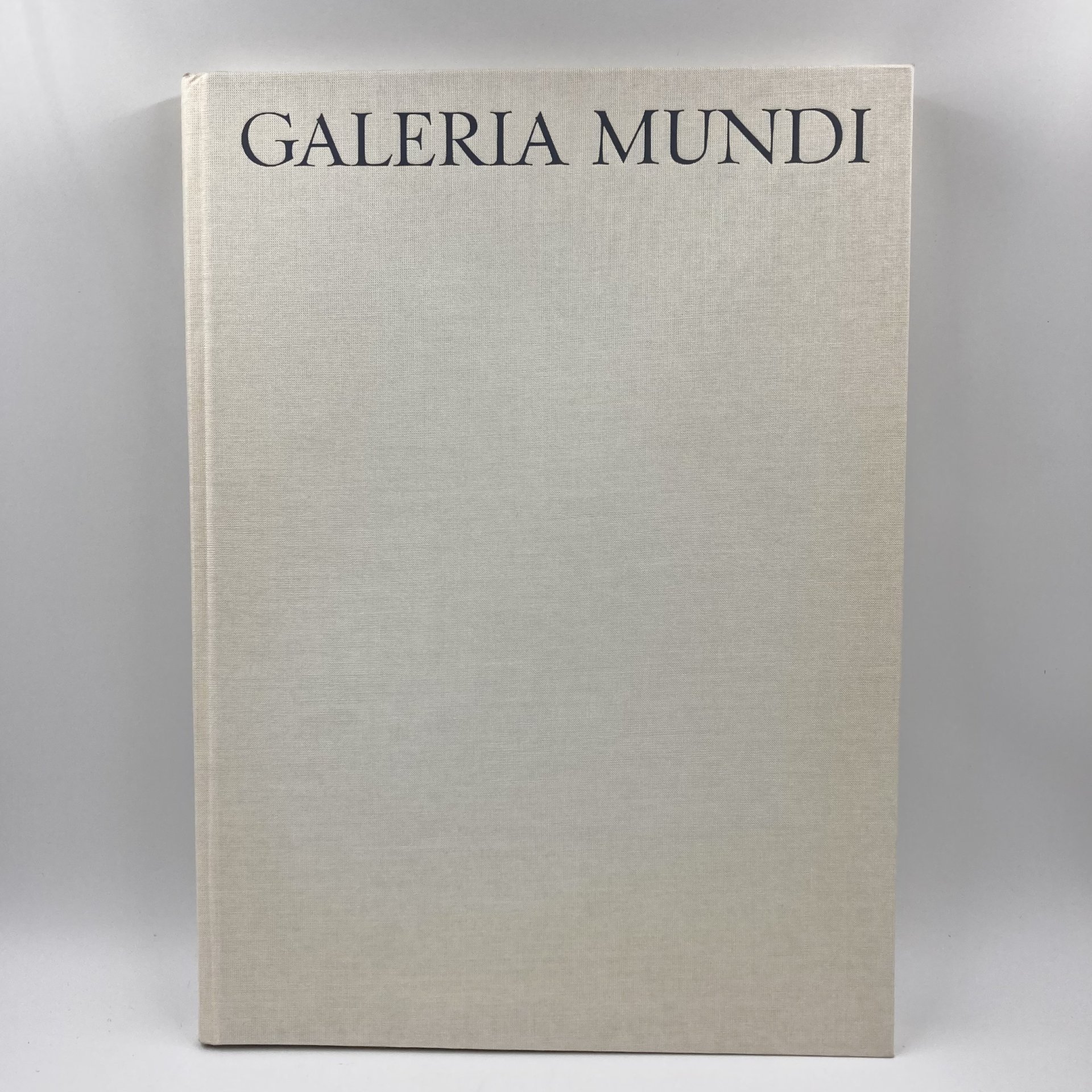 Альбом/каталог "Galeria Mundi III" (языки: немецкий, английский, французский, испанский), издательство "Hoechst Aktiengesellschaft", бумага, печать