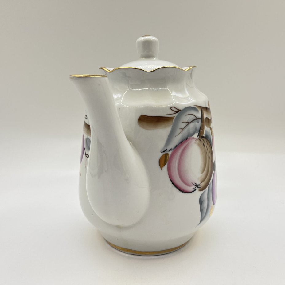 Большой заварочный чайник с цветочным декором, фарфор, роспись, золочение, Добрушский фарфоровый завод, СССР, 1978-1991 гг., Добрушский фарфоровый завод