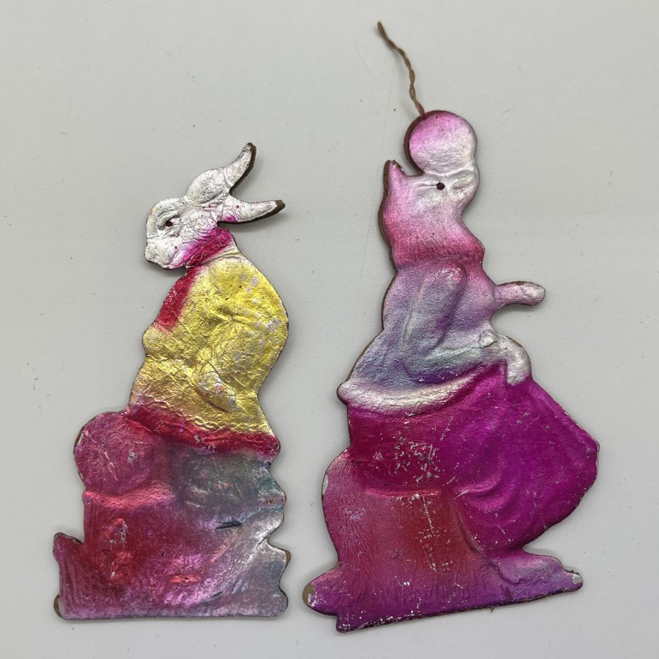 Набор из двух винтажных ёлочных игрушек по мотивам сказки "Колобок", картон, штамповка, аэрография