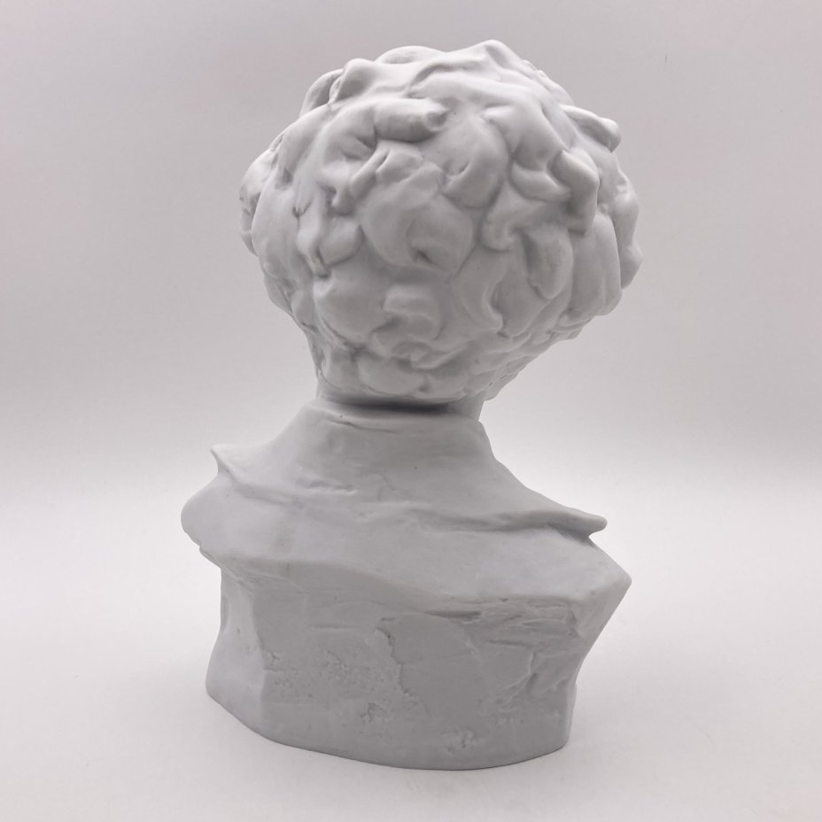 Бюст "А.С. Пушкин", автор модели А.Д. Корсиков, бисквит, Ленинградский фарфоровый завод (ЛФЗ), Ленинградский фарфоровый завод (ЛФЗ)