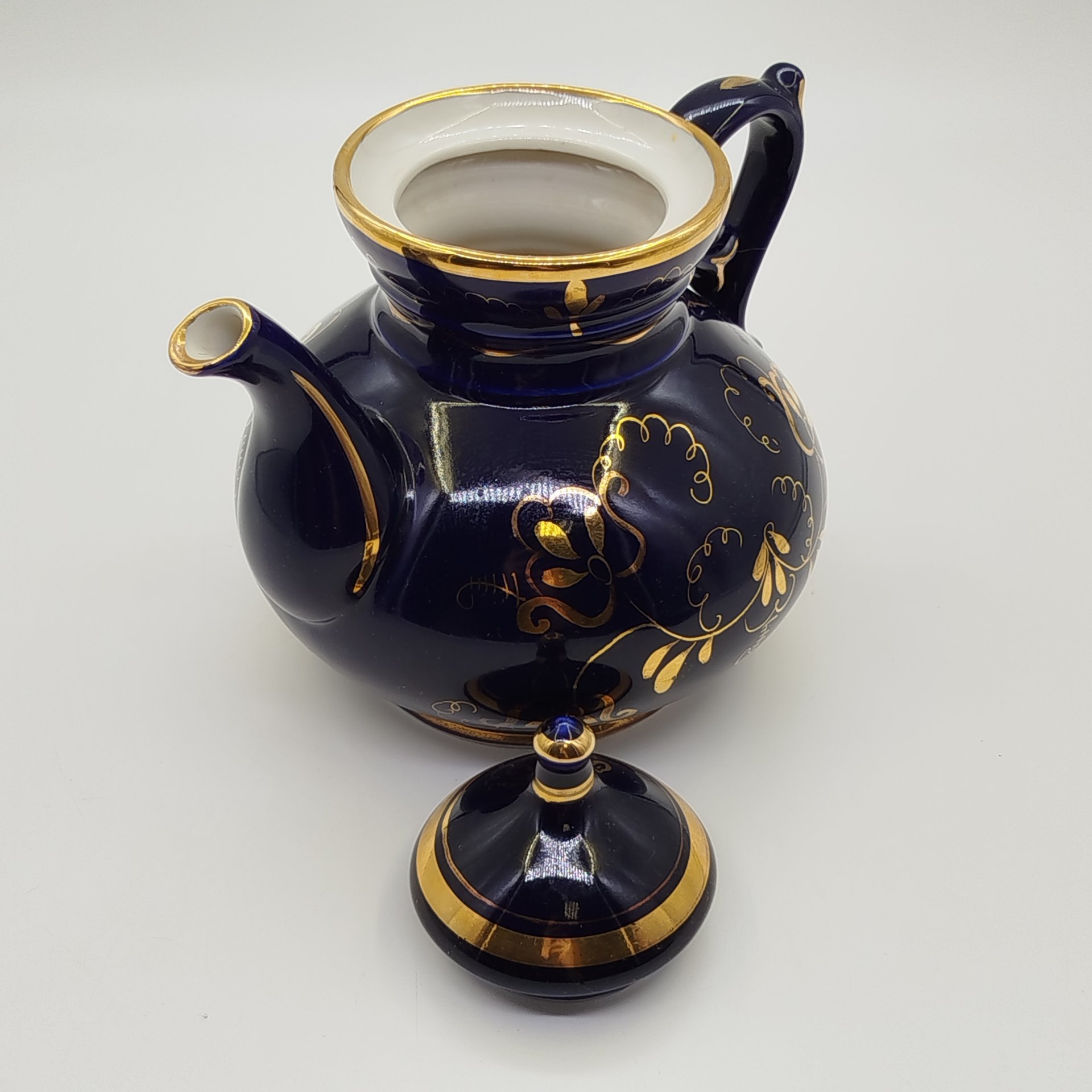 Чайник заварочный с расписным растительным декором