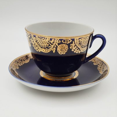 Пара чайная  "Золотая фриз", фарфор, крытье кобальтом, золочение, Ленинградский фарфоровый завод (ЛФЗ), СССР, 1960-1970 гг.