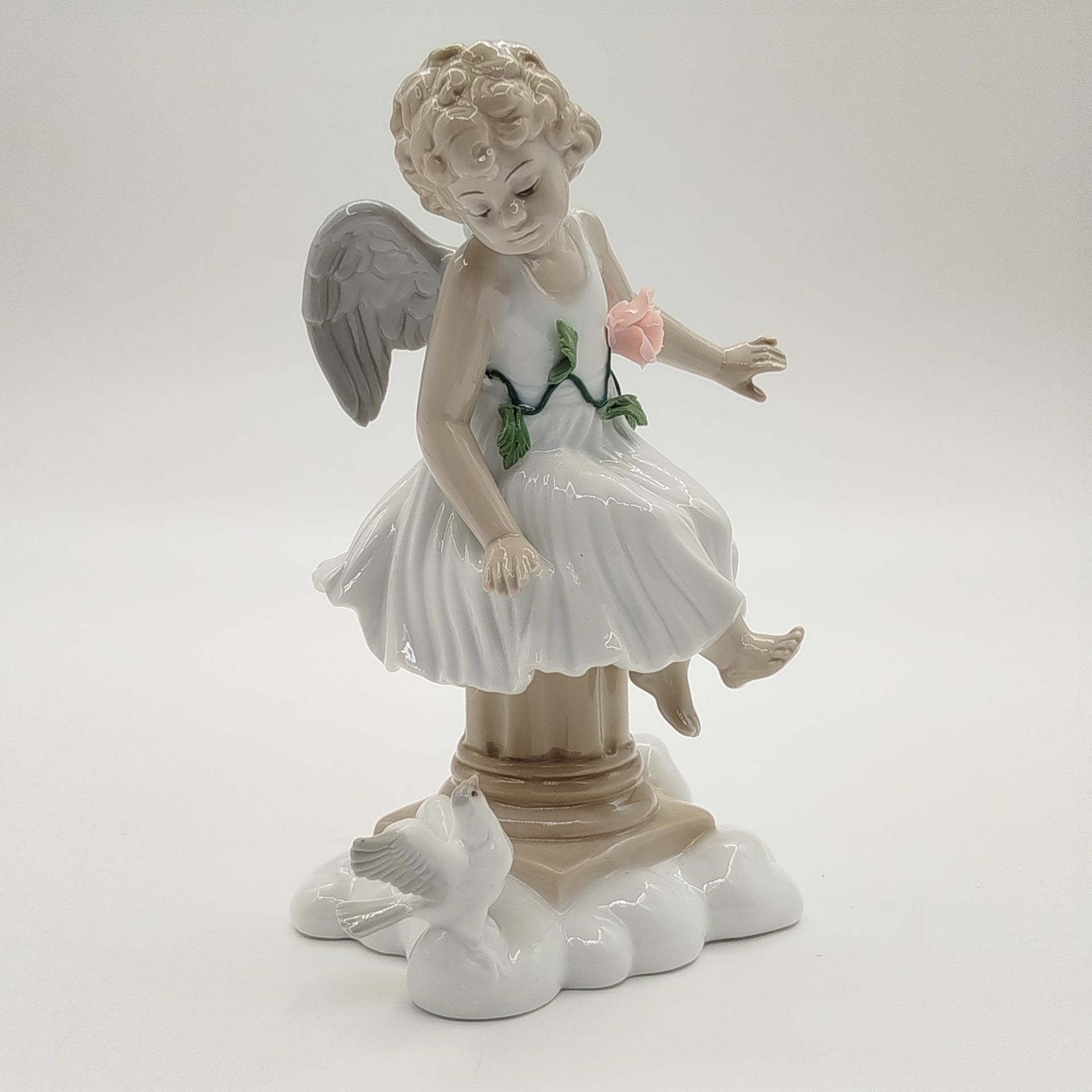 Статуэтка "Ангел", фарфор, Pavone, Италия, 2025 г.