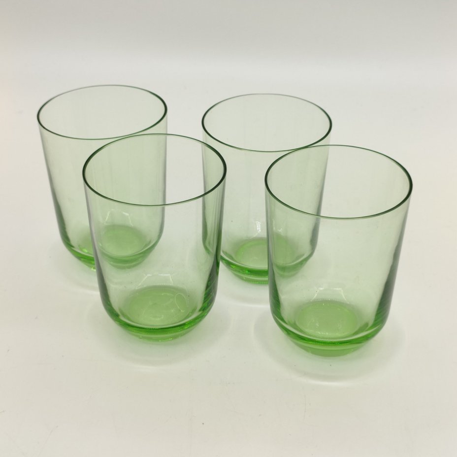 Набор из 4-х стопок зелёного оттенка