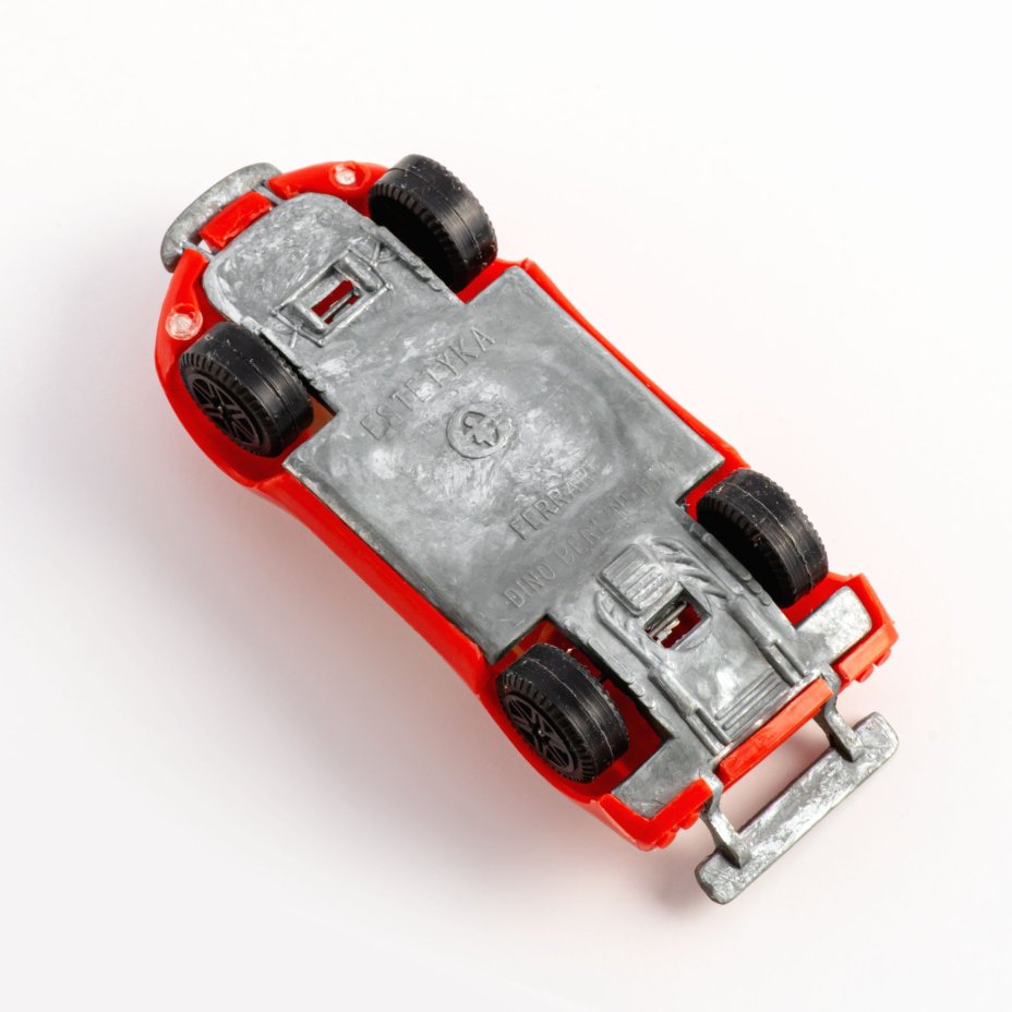 Модель автомобиля коллекционная "Ferrari Dino Berlinetta" из серии "Samochód sportowy", Estetyka