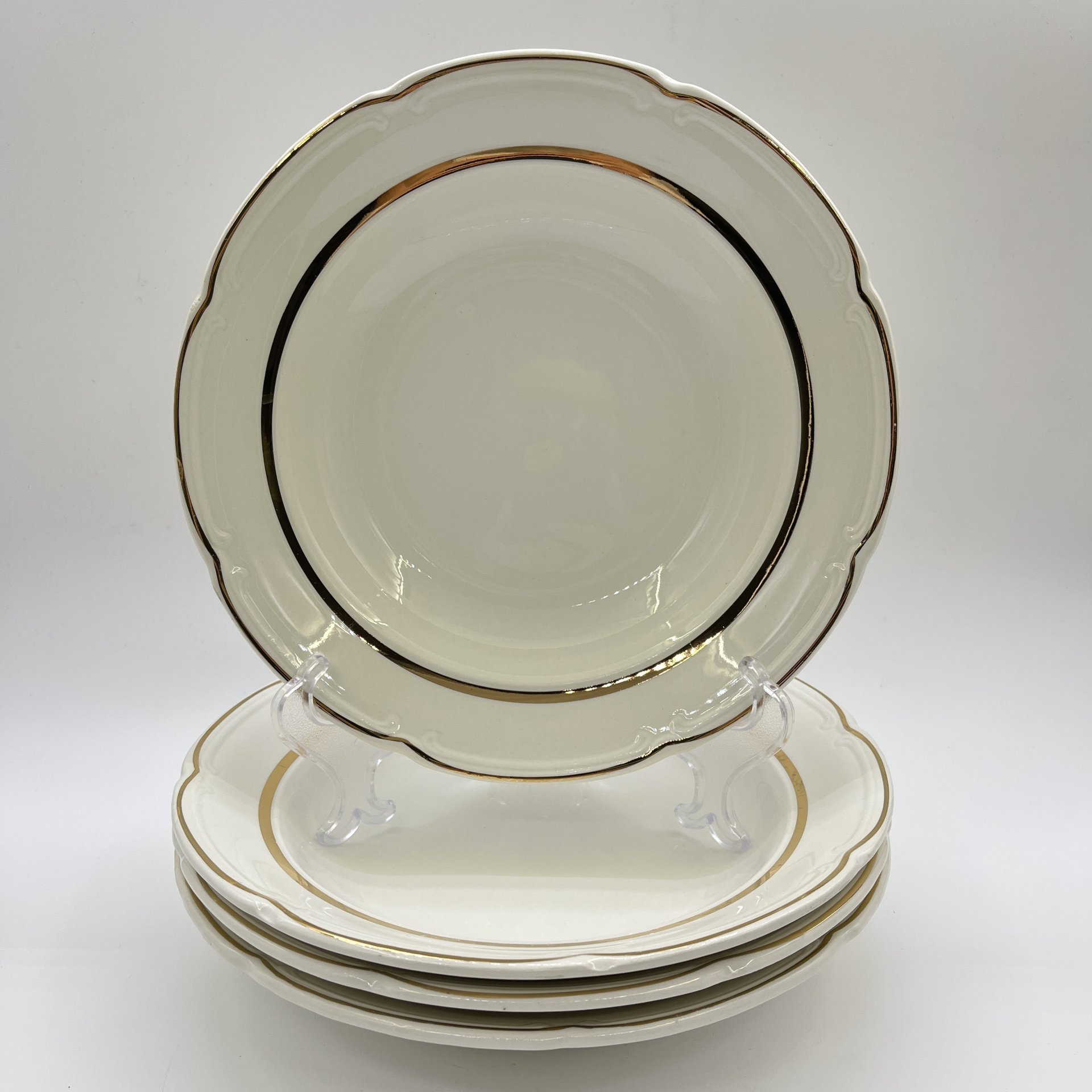 Набор суповых тарелок на 4 персоны, фаянс, золочение, Конаковский фаянсовый завод им. М.И. Калинина (ЗиК Конаково), СССР, 1974-1991 гг.
