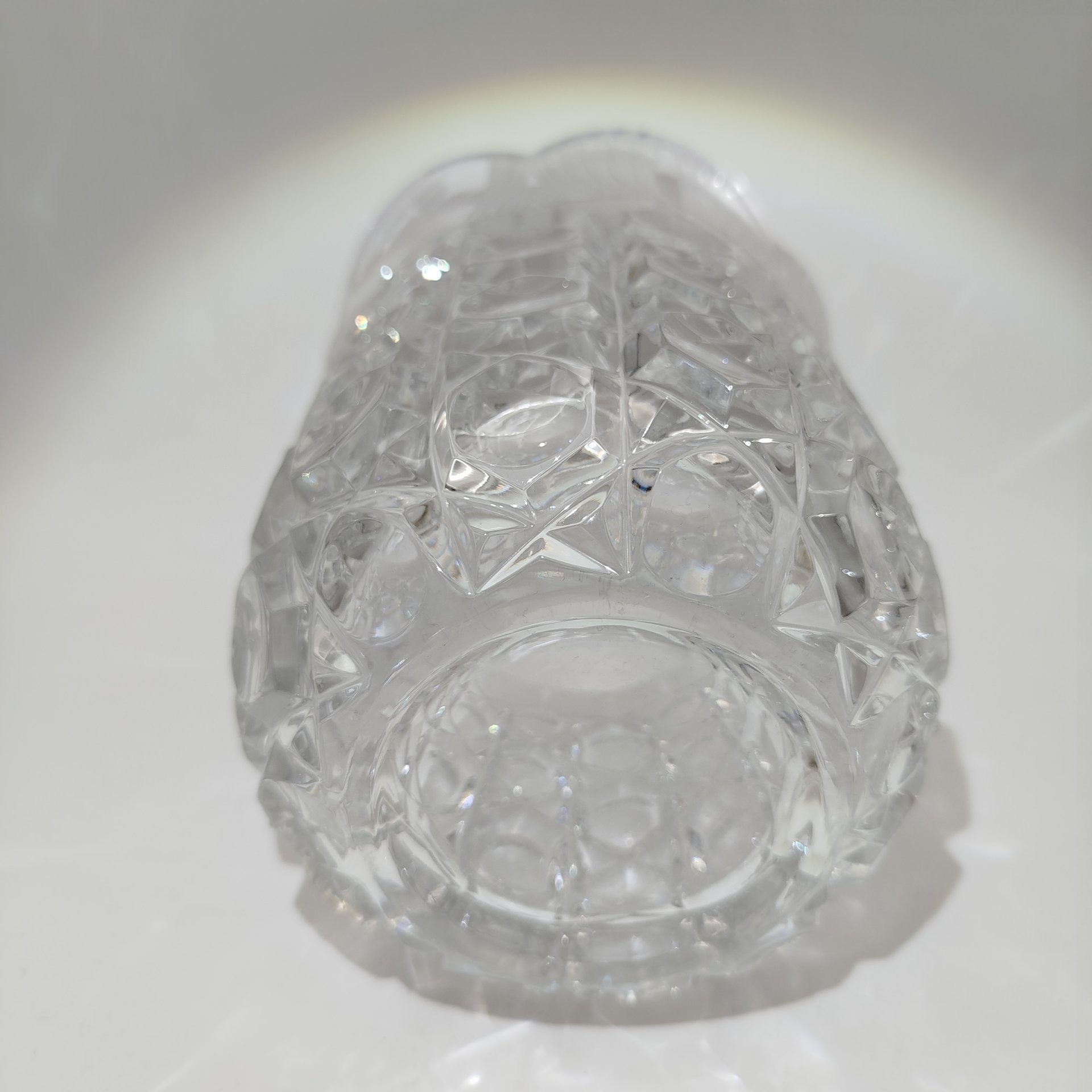 Ваза "Магнолия" с олимпийской символикой, автор Х.М. Пыльд, хрусталь, алмазная грань, Ленинградский завод художественного стекла (ЛЗХС), СССР, 1976-1980 гг.