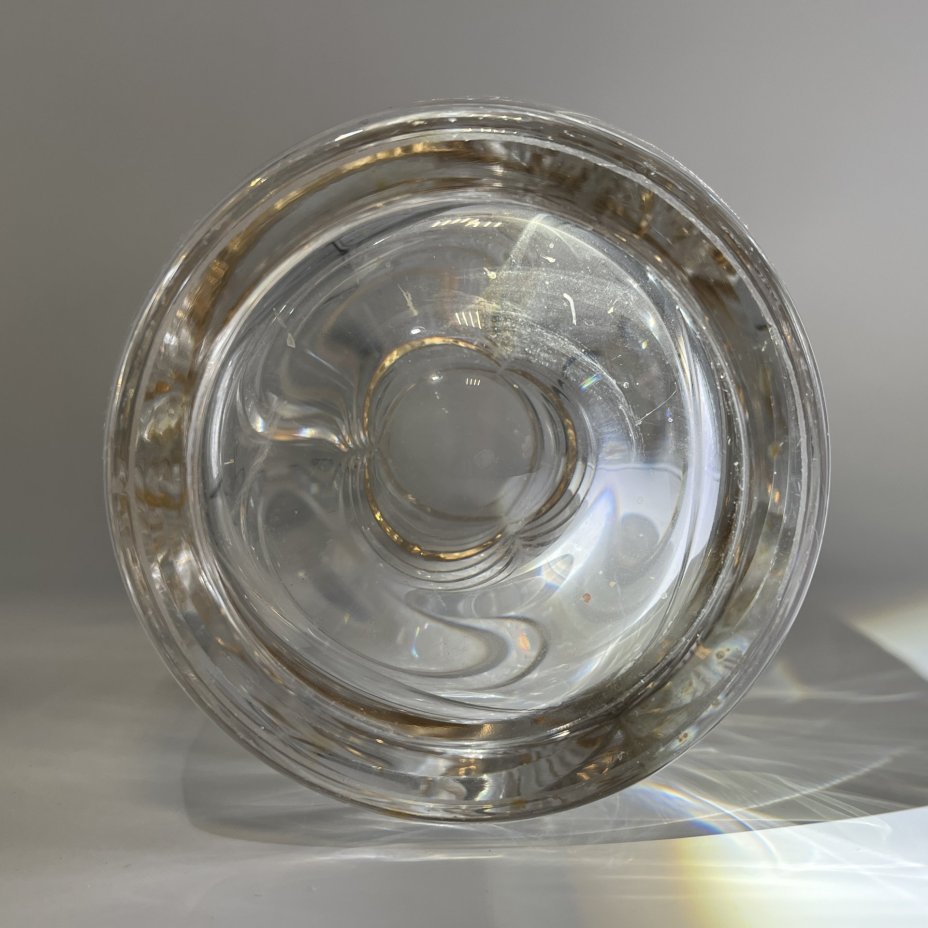 Ваза с рельефным декором, хрусталь, золочение, Россия, 2010-2020 гг.