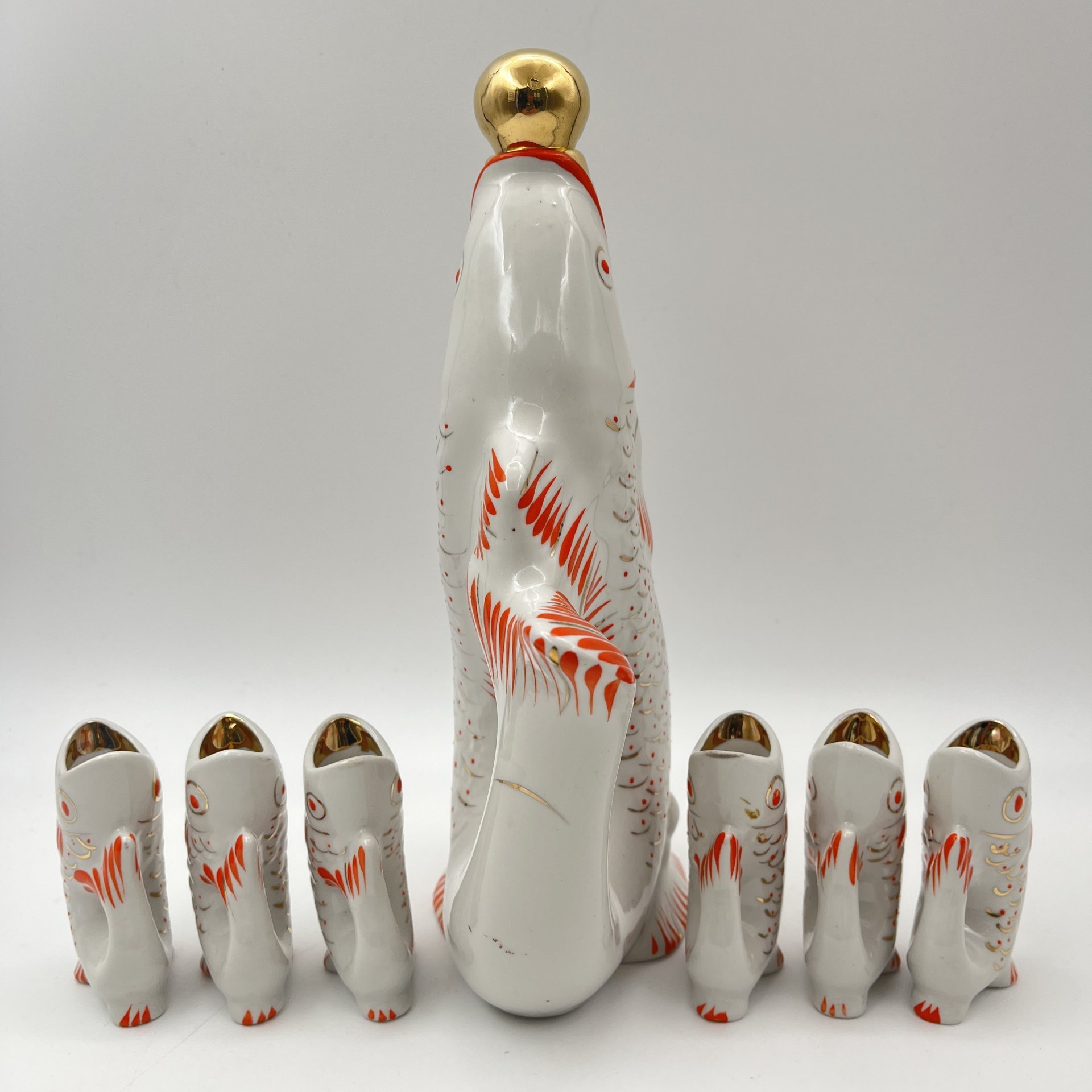 Набор для крепких напитков "Рыба" (штоф и 6 стопок), автор М.Д. Барамидзе