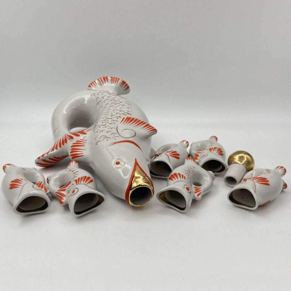 Набор для крепких напитков "Рыба" (штоф и 6 стопок), автор М.Д. Барамидзе