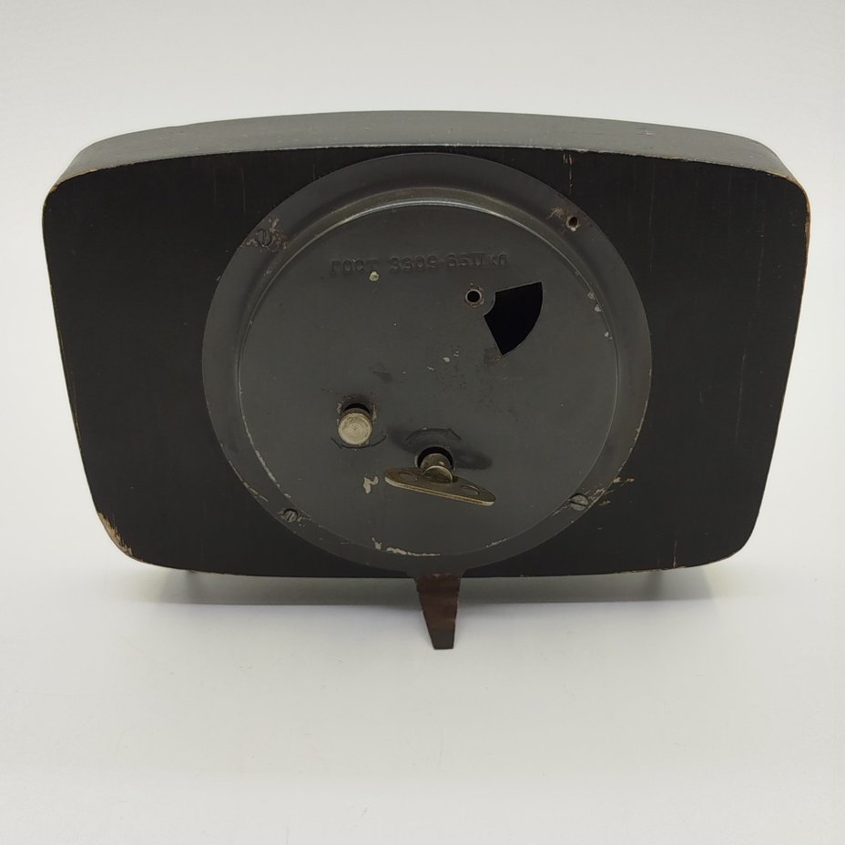 Часы настольные "Маяк", дерево, латунь, лак, Сердобский часовой завод «Маяк», СССР, 1960-1970 гг.