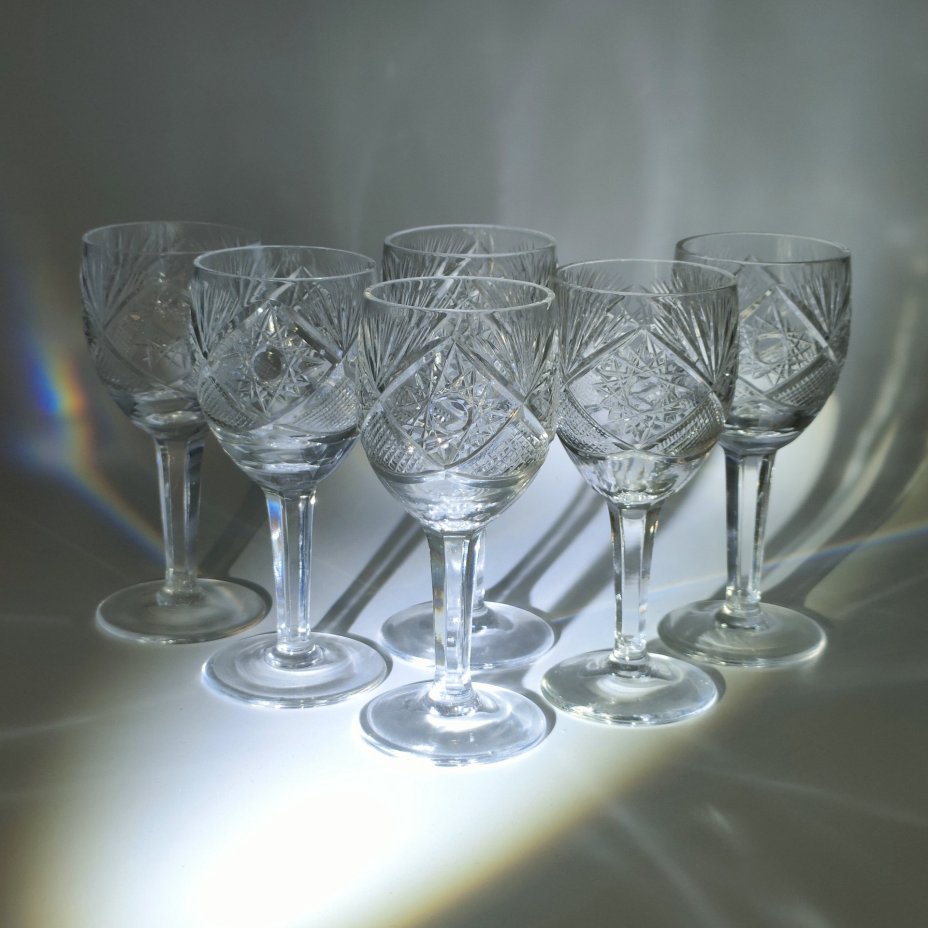 Набор из 6-ти рюмок с резным геометрическим декором, хрусталь, алмазная грань, СССР, 1970-1990 гг.