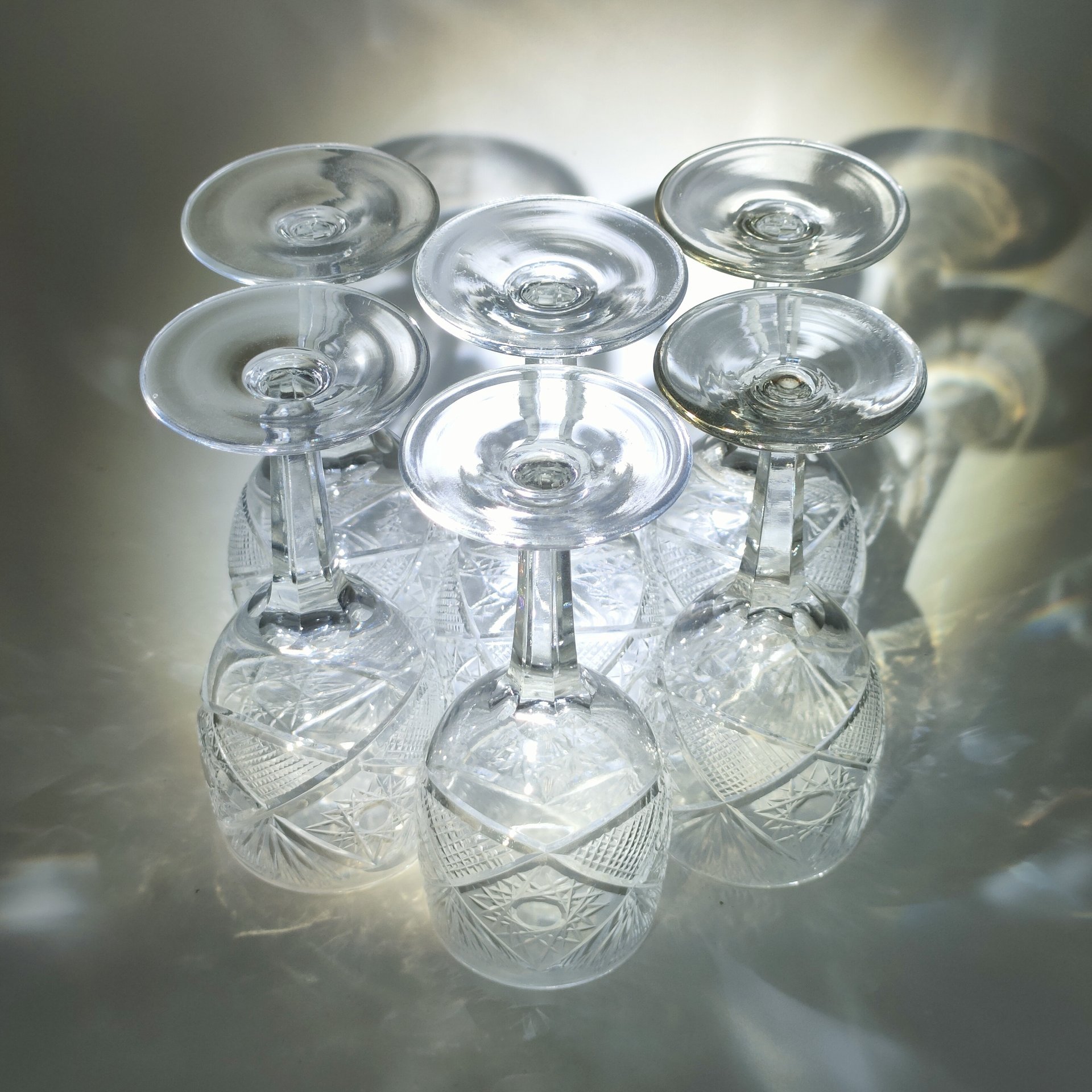 Набор из 6-ти рюмок с резным геометрическим декором, хрусталь, алмазная грань, СССР, 1970-1990 гг.