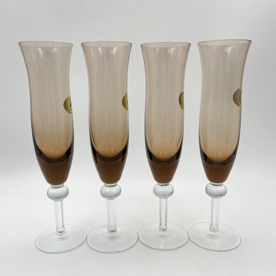 Набор из 4 бокалов для шампанского, стекло, Гусевской хрустальный завод (Гусь-Хрустальный), Российская Федерация, 1991-2010 гг.