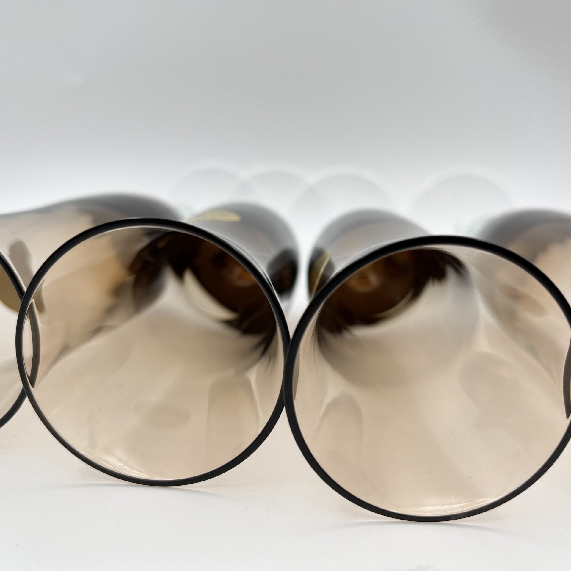 Набор из 4 бокалов для шампанского, стекло, Гусевской хрустальный завод (Гусь-Хрустальный), Российская Федерация, 1991-2010 гг.