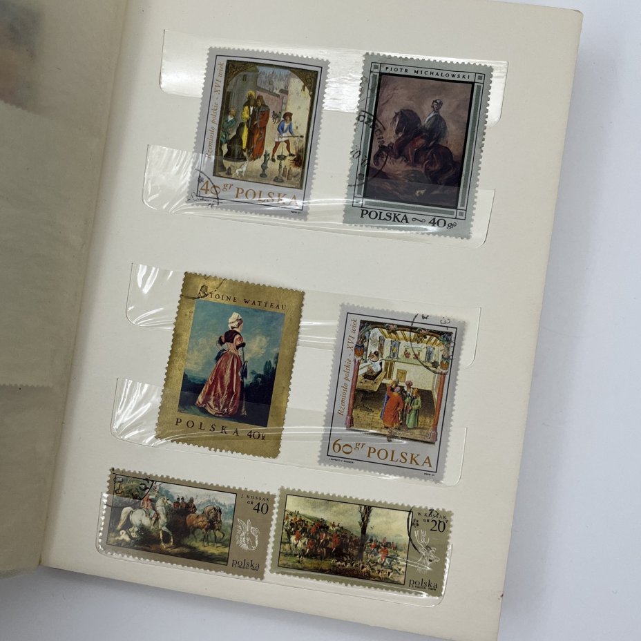 Альбом марок по искусству (более 60 шт.)