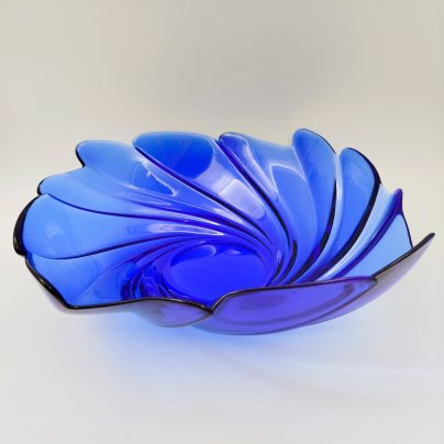 Фруктовница темно-синего цвета