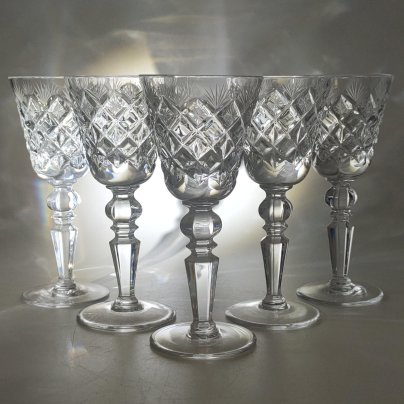 Набор бокалов на 5 персон с резным геометрическим декором, хрусталь, алмазная грань, СССР, 1970-1990 гг.