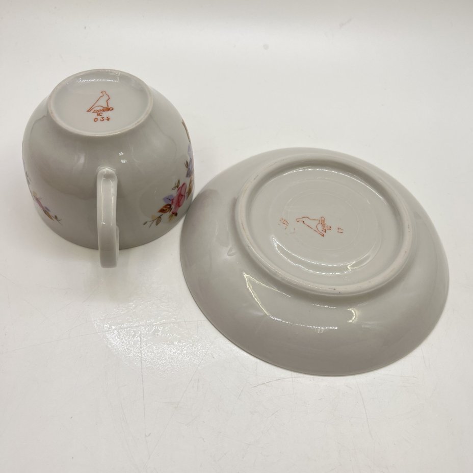 Чайная пара с цветочным декором, фарфор, деколь, золочение, Дулевский фарфоровый завод (Дулёво), СССР, 1970-1990 гг.