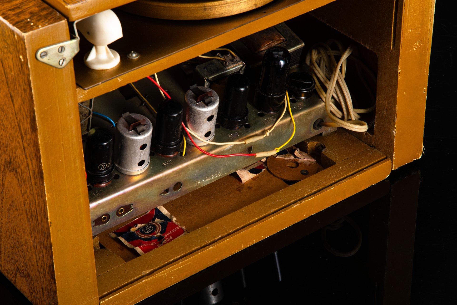 Радиола ламповая "Рекорд-60"