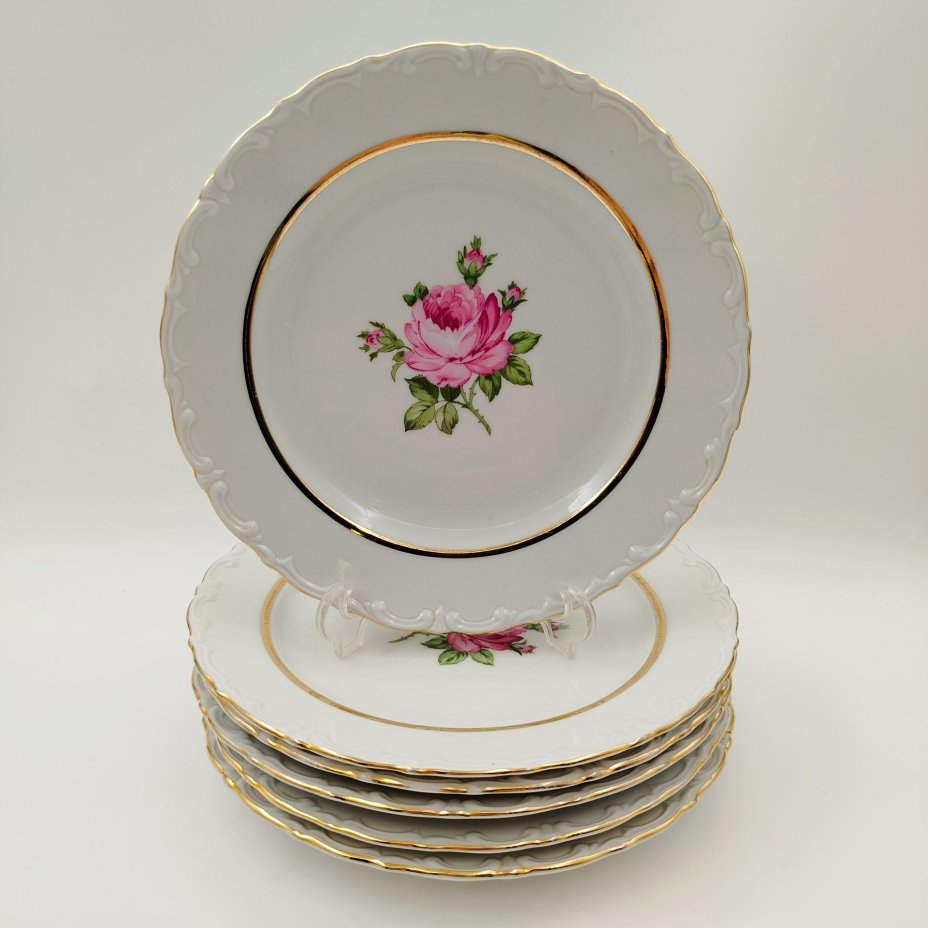 Набор из 6-ти десертных тарелок, украшенных изображением розы, фарфор, деколь, золочение, Kahla, ГДР, 1968-1987 гг.