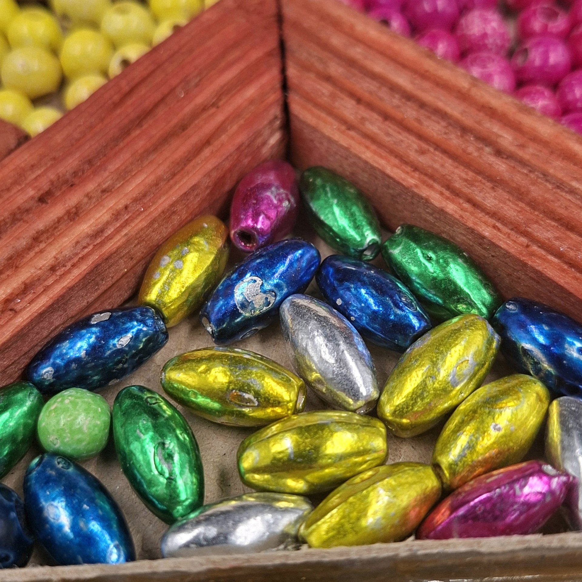 Набор бусин "Gloria" (для плетения бус и браслетов)