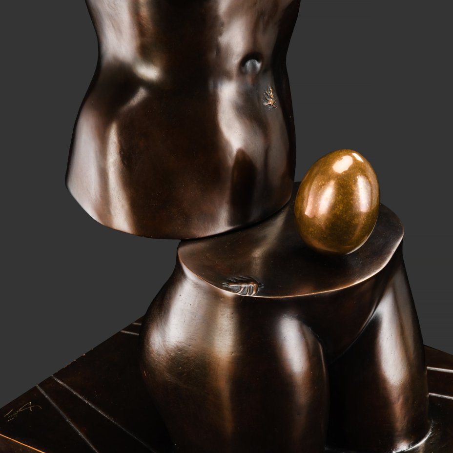 [Экспертное заключение Е.Ю. Ельковой НИНЭ им. П.М. Третьякова] Скульптура "Космическая Венера" по образцу 1984 г., скульптор Сальвадор Дали (1904-1989 гг.),  № 311/350,  Литейная фирма "Jemelton"