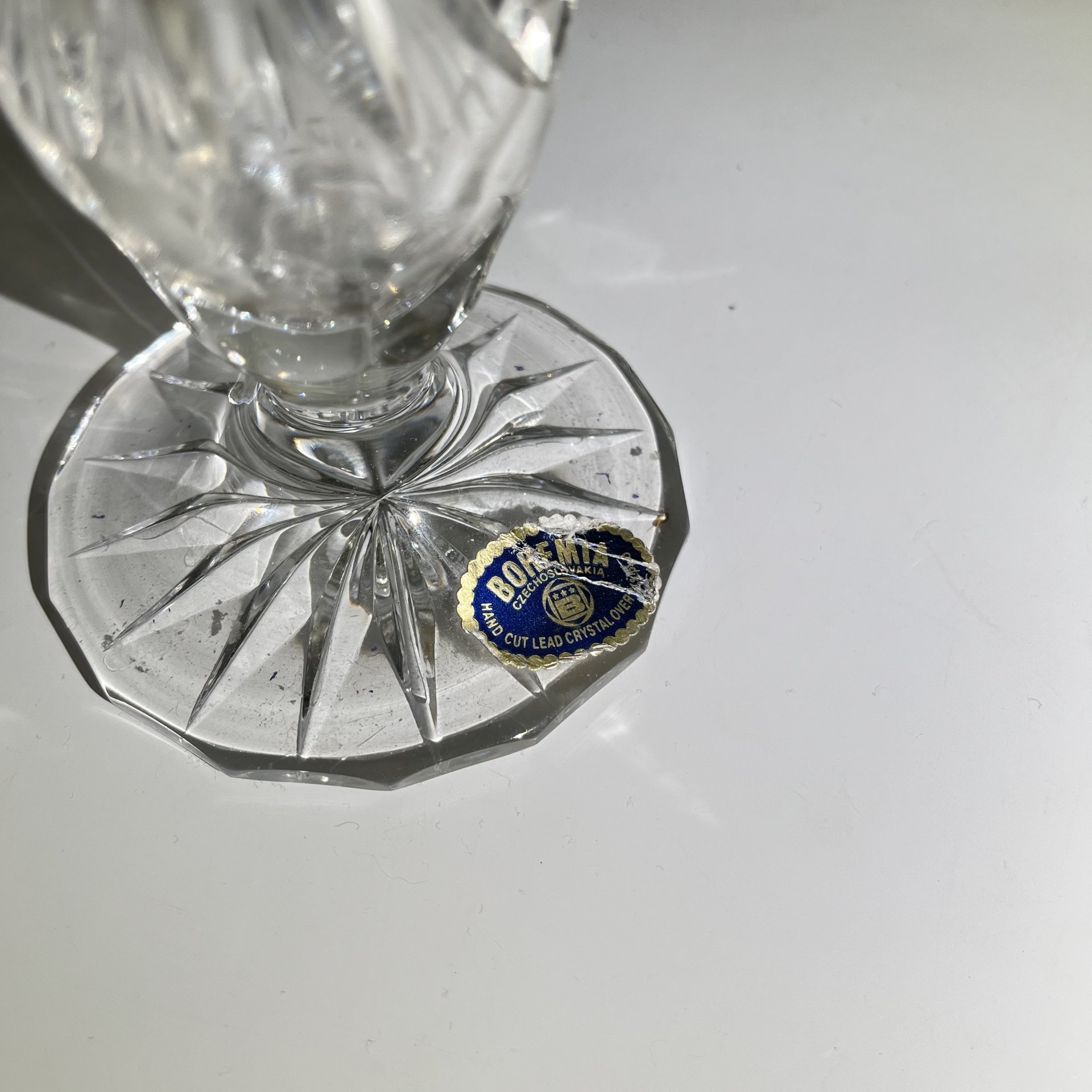 Узкая ваза с резным декором, Bohemia Crystalite