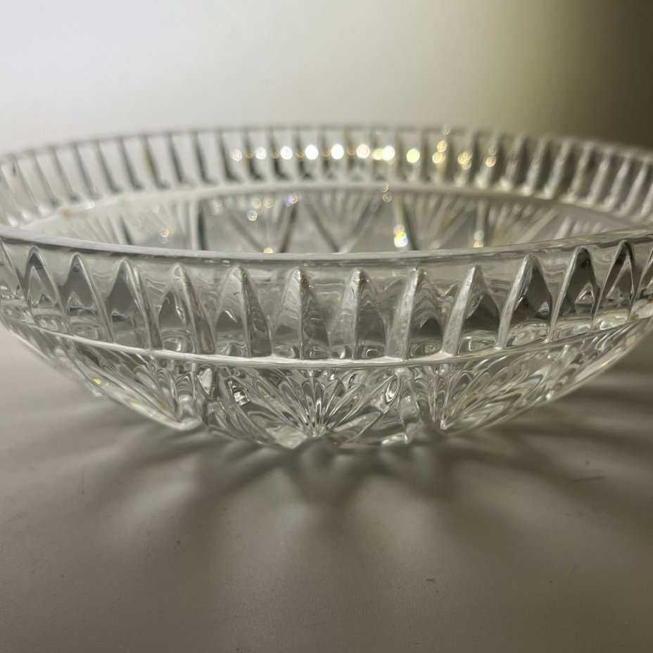 Сервировочное блюдо/салатник с геометрическим декором