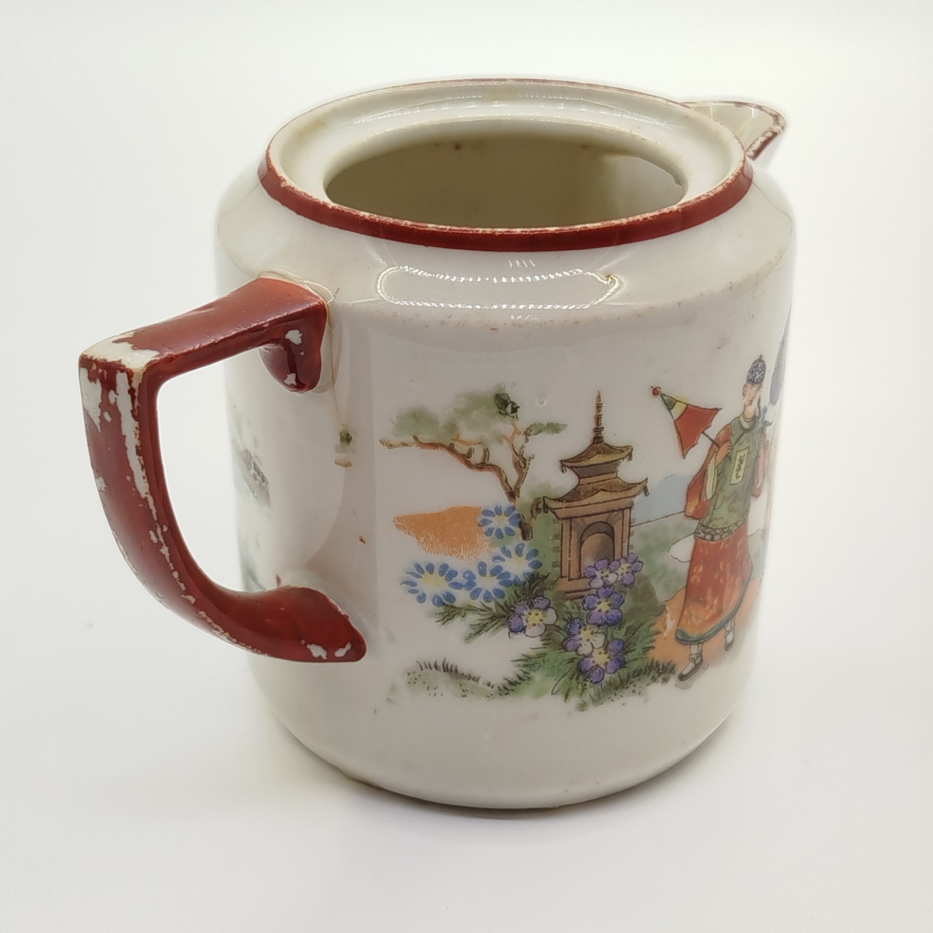 Молочник в стиле шинуазри