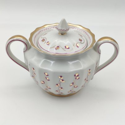 Сахарница "Вьюнок", художник Смирнов Е.П., фарфор, роспись, золочение, Дмитровский фарфоровый завод (ДФЗ Вербилки), СССР, 1965-1991 гг.