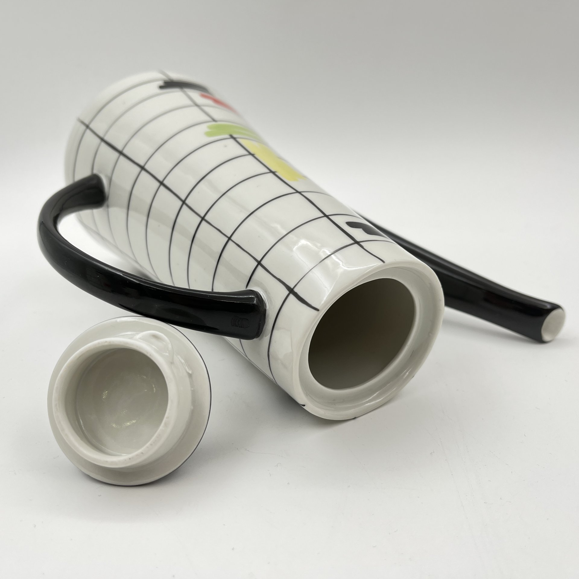 Сервиз кофейный с геометрическим декором тет-а-тет (7 предметов), автор Данута Душняк, фаянс, роспись, Chodziez, Чехословакия, 1964-1980 гг.