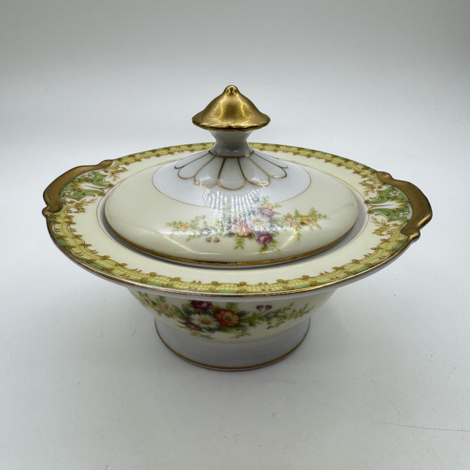 Сахарница с крышкой и цветочным декором, Empress China
