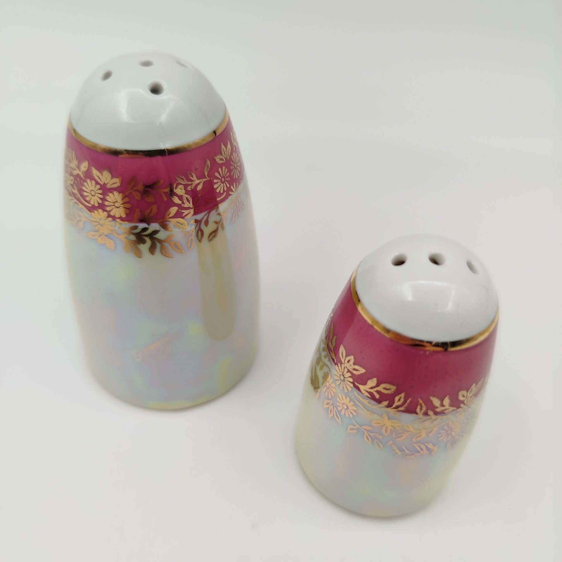Набор для специй (перечница и солонка) из сервиза "Мадонна", фарфор, крытье, люстр, золочение, Fortuna Eisenberg, ГДР, 1960-1973 гг.
