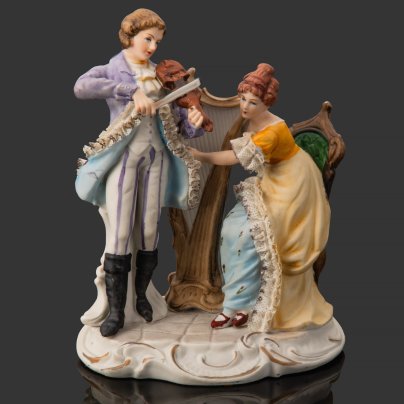 Статуэтка "Концерт для скрипки и арфы" ("Музицирование"), бисквит, роспись, Европа, 1970-1990 гг.