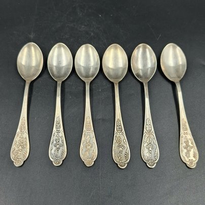 Набор из шести чайных ложек с растительным декором, мНЦ (медь-никель-цинк), Мстерская художественная фабрика  «Ювелир», СССР, 1970 г.