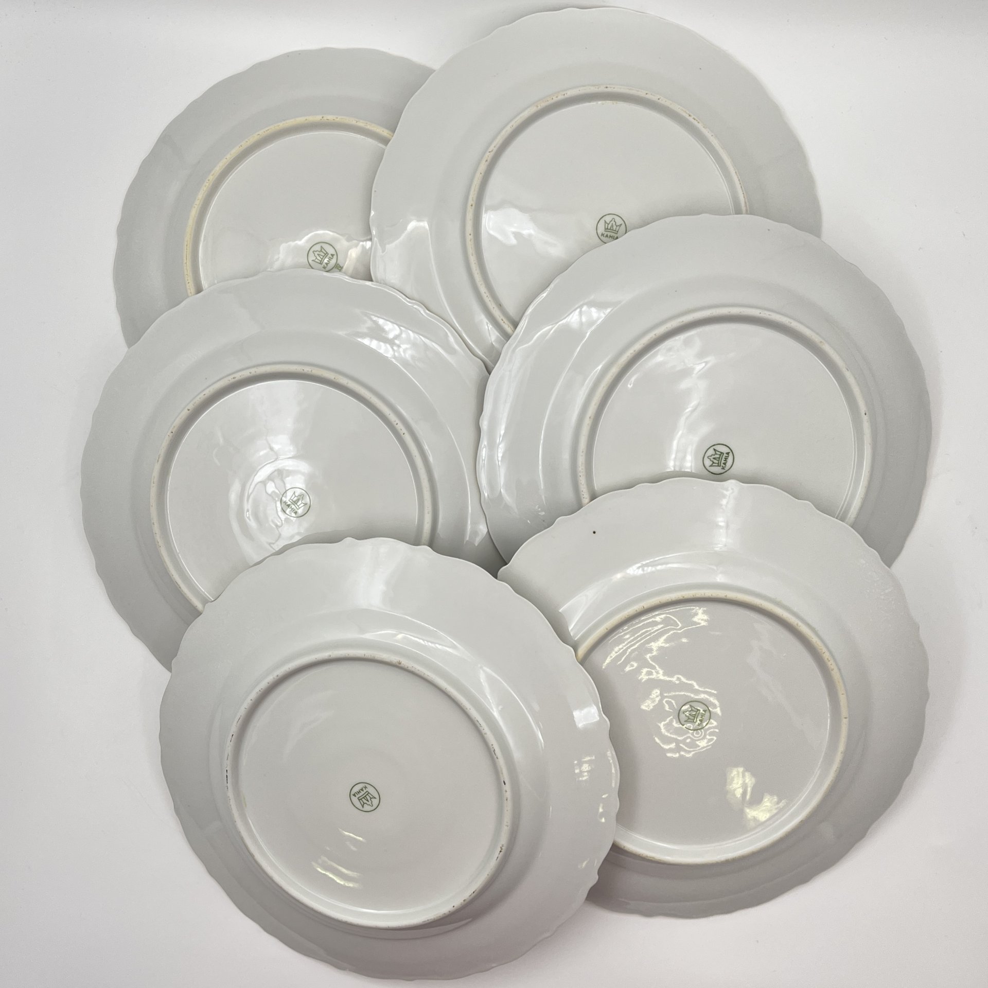 Набор из 6-ти обеденных тарелок, украшенных изображением розы, фарфор, деколь, золочение, Kahla, ГДР, 1968-1987 гг.