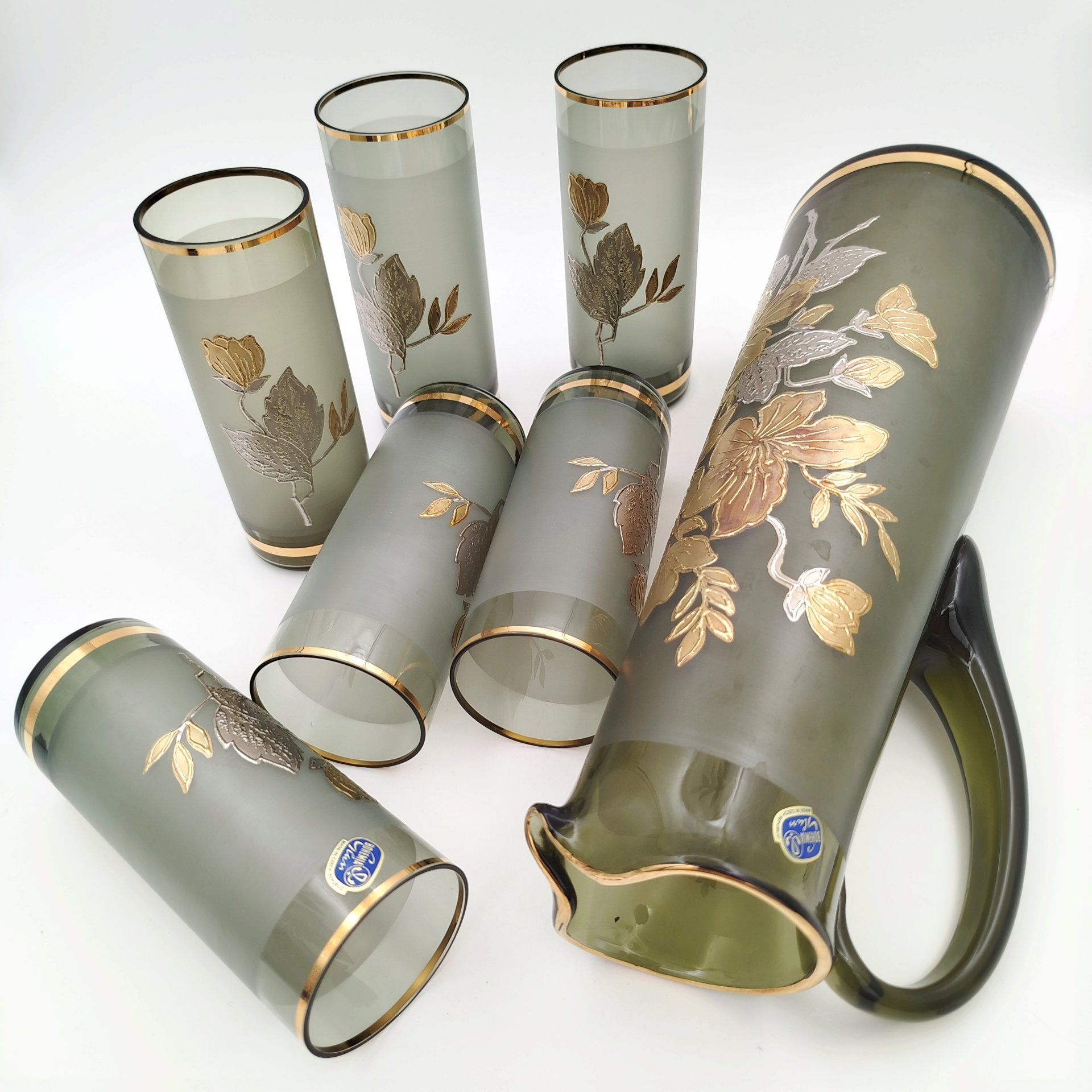 Набор: 6 стаканов и кувшин с растительным орнаментом, стекло, матирование, золочение, Чехия, 1990-2010 гг.