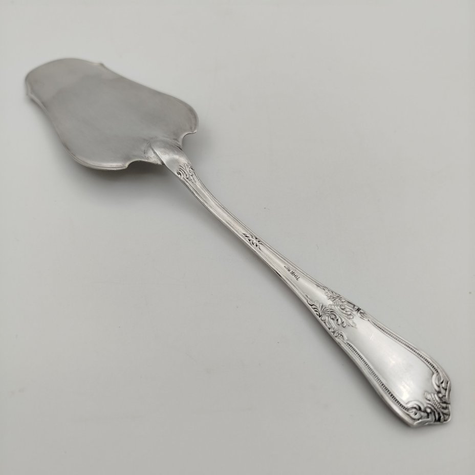 Лопатка для торта с растительным декором, мНЦ (медь-никель-цинк), Киевский завод столовых приборов и посуды им. Дзержинского (ЗiД, ЗиД)